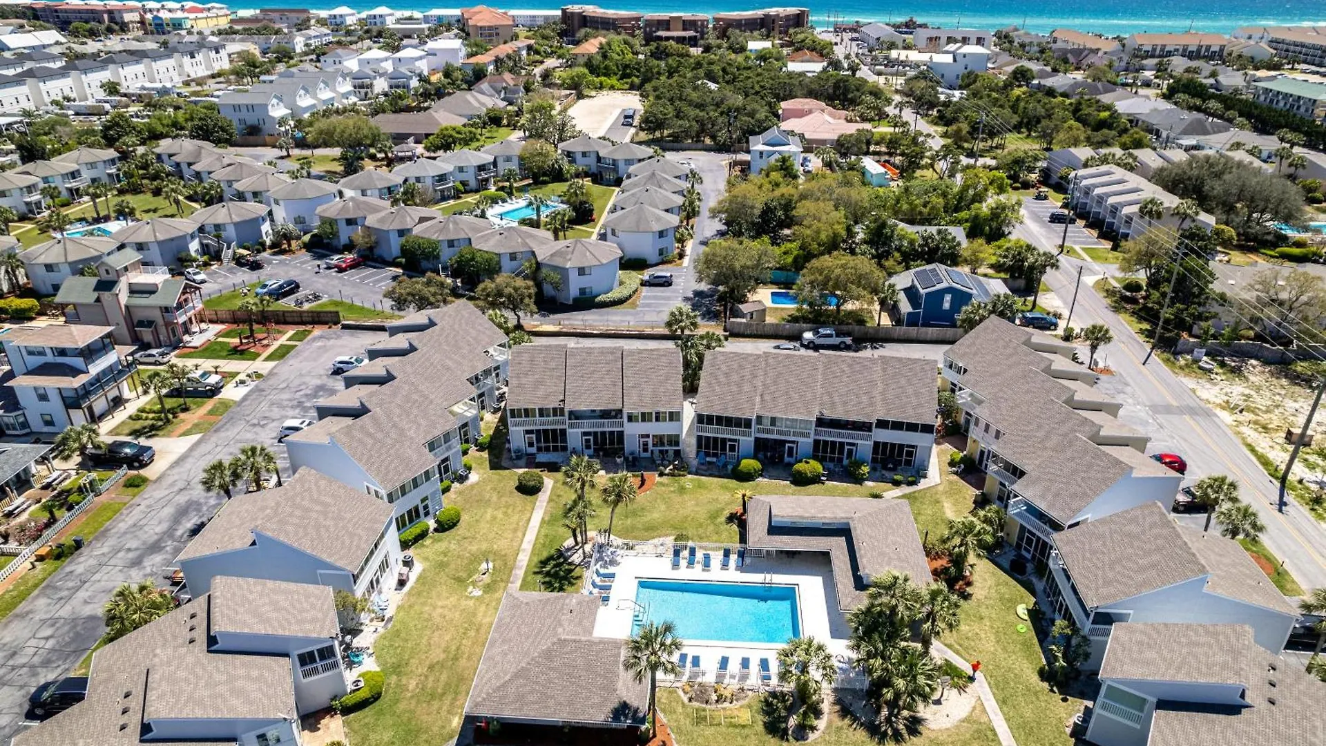 Sandpiper Cove 4133- By Holiday Isle Properties Destin 0*,  United States