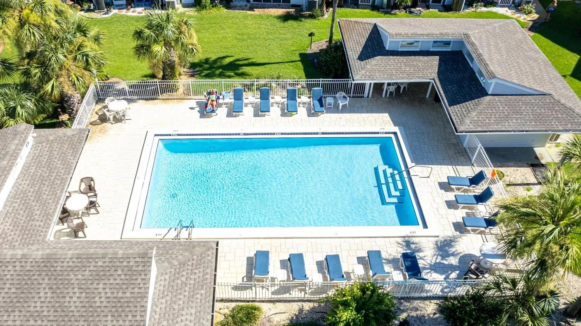 Apartment Sandpiper Cove 4133- By Holiday Isle Properties Destin